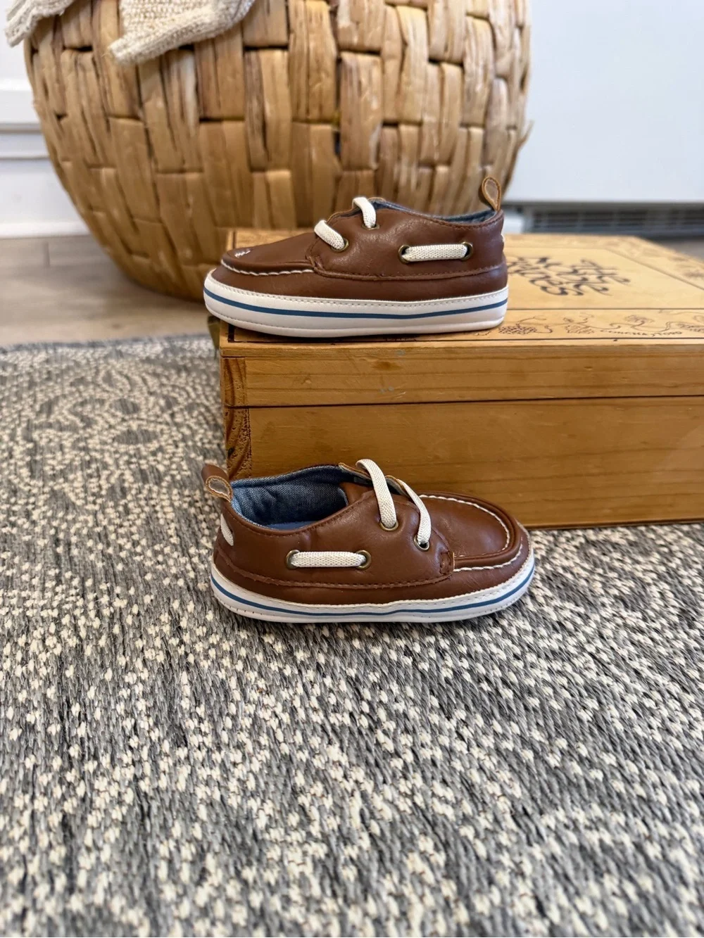 Carter's Baby Boy Brown Boat Shoes Soft Soled Crib Shoes Size 9-12 Months